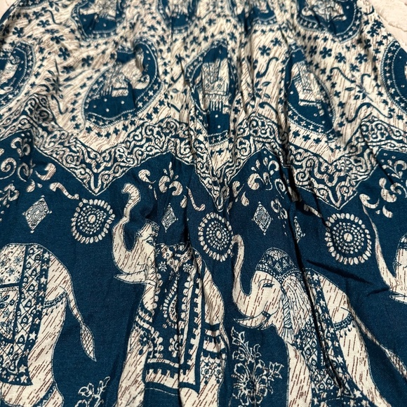 Pair of festival sundresses - Picture 3 of 8